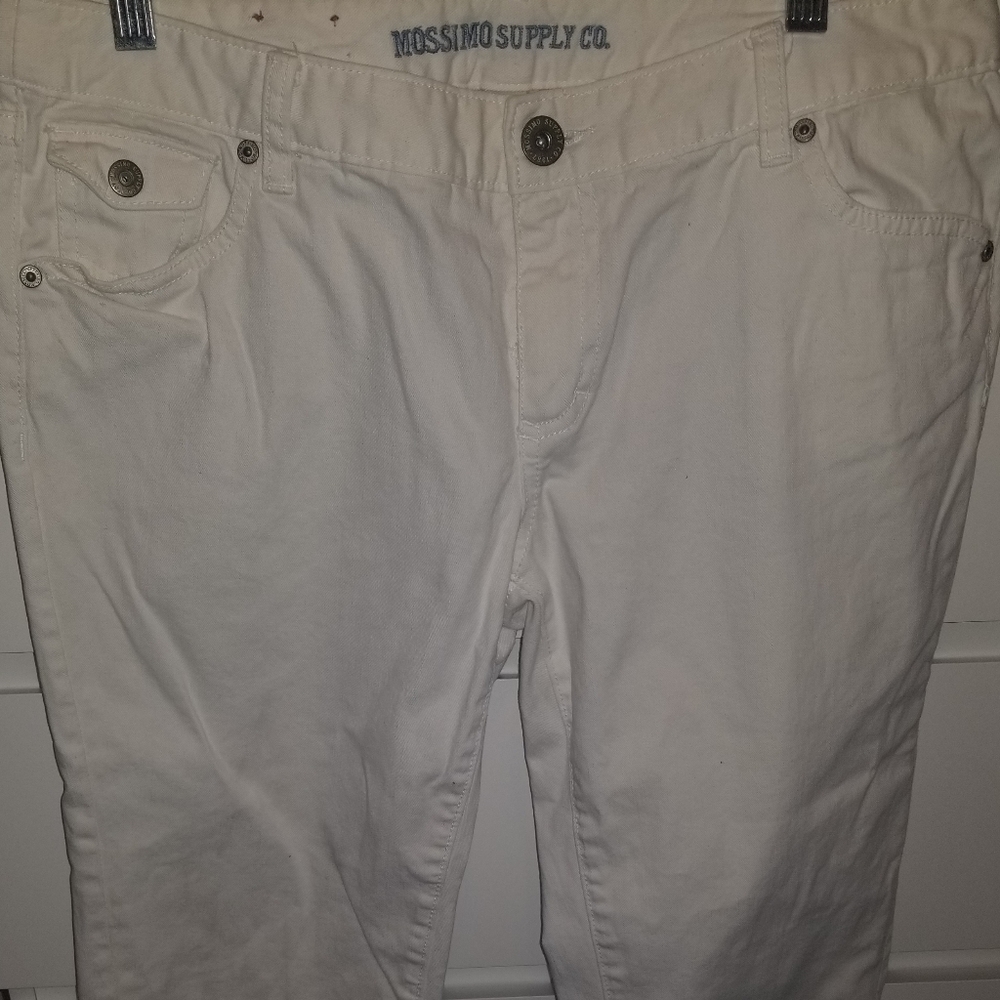 White capris